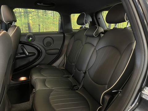 MINI Countryman 1.6 Cooper S Champ Edition | Origineel Nederlands | Panoramadak | Airconditioning | Cruise Control | Lichtmetaal 18'' | Navigatie |