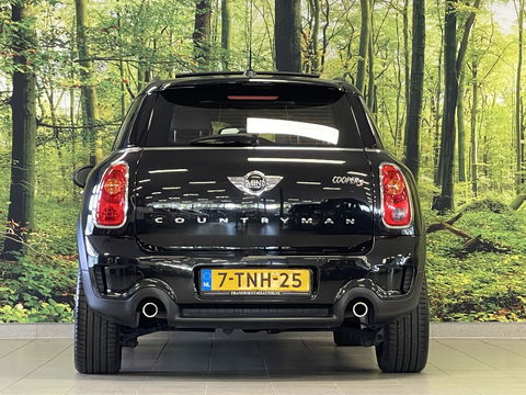 MINI Countryman 1.6 Cooper S Champ Edition | Origineel Nederlands | Panoramadak | Airconditioning | Cruise Control | Lichtmetaal 18'' | Navigatie |