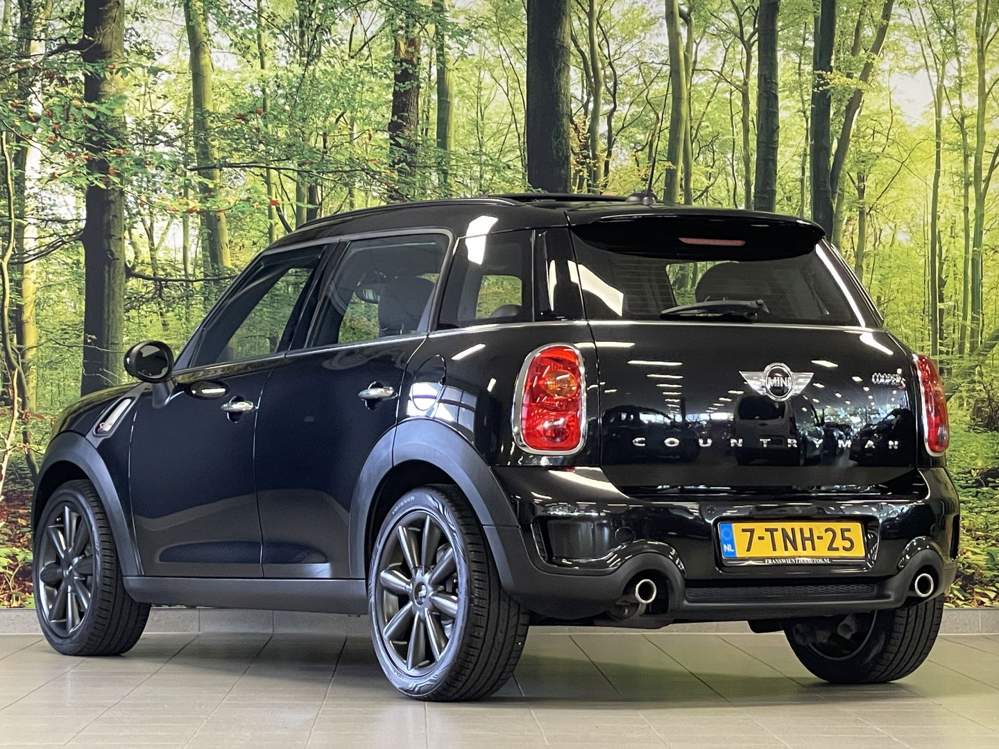 MINI Countryman 1.6 Cooper S Champ Edition | Origineel Nederlands | Panoramadak | Airconditioning | Cruise Control | Lichtmetaal 18'' | Navigatie |