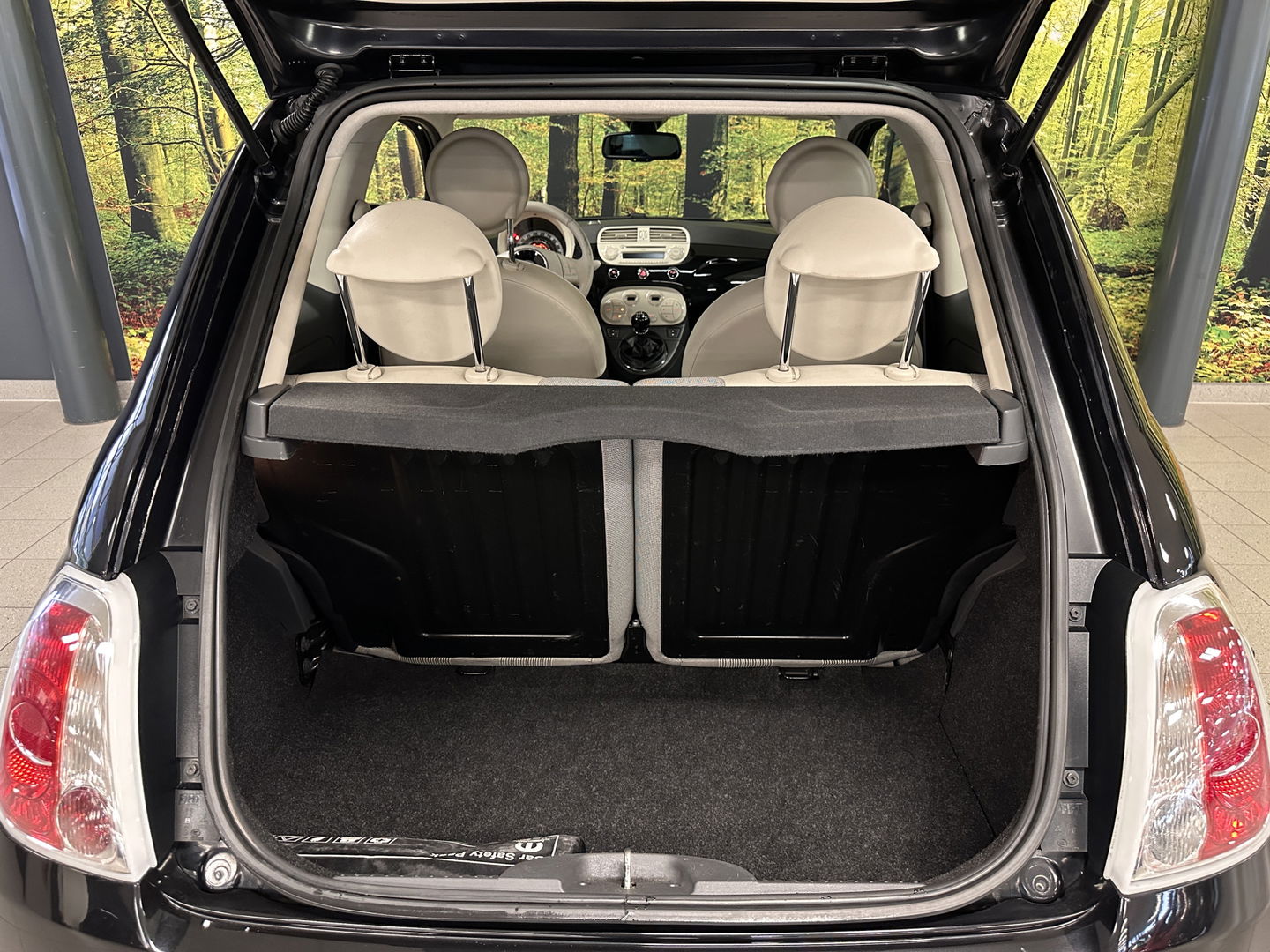 Fiat 500 1.2 Lounge | Origineel Nederlands! | Panoramadak | Parkeersensoren | Blue&Me | Airconditioning | 16" Lichtmetaal