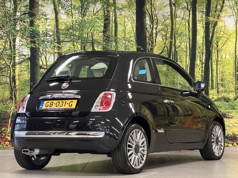 Fiat 500 1.2 Lounge | Origineel Nederlands! | Panoramadak | Parkeersensoren | Blue&Me | Airconditioning | 16" Lichtmetaal