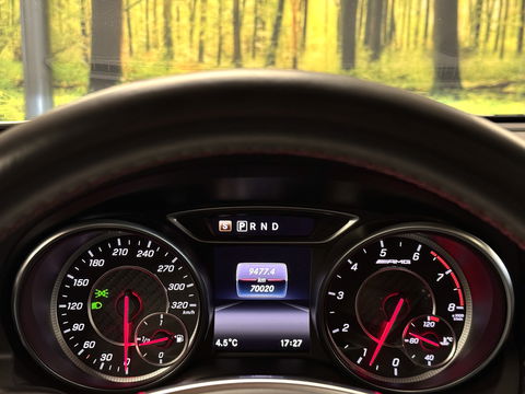 Mercedes-Benz A-Klasse AMG 45 4MATIC | Cruise Control | Panoramadak | Achteruitrijcamera | Stoelverwarming | Parkeersensoren | Navigatie | Stop&Go |