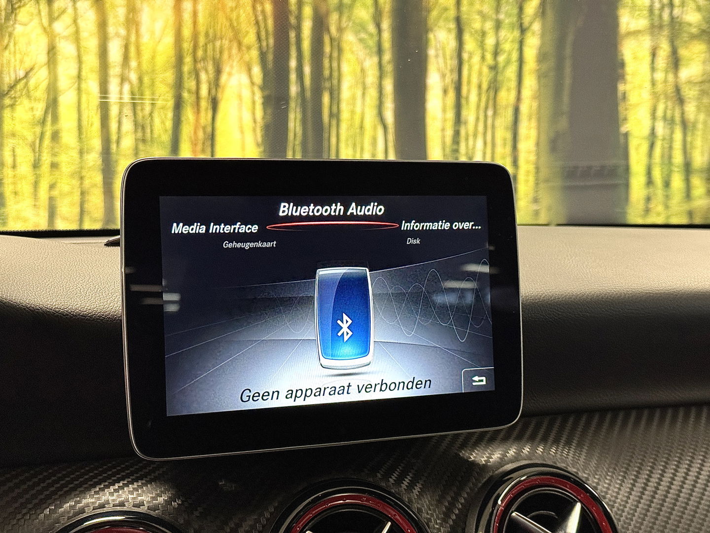 Mercedes-Benz A-Klasse AMG 45 4MATIC | Cruise Control | Panoramadak | Achteruitrijcamera | Stoelverwarming | Parkeersensoren | Navigatie | Stop&Go |