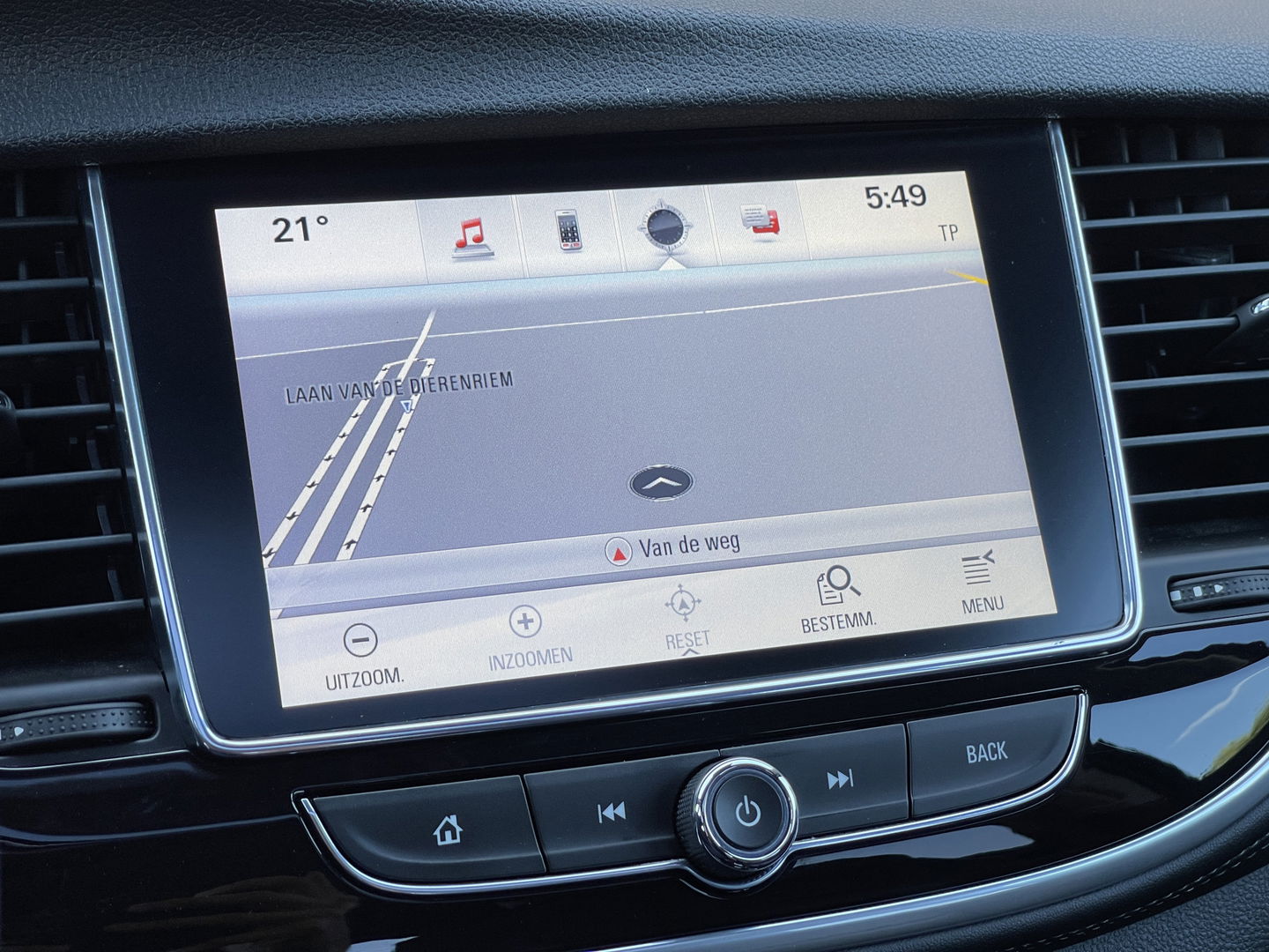 Opel Mokka X 1.4 Turbo Innovation | Apple Carplay | Schuif / Kanteldak | Achteruitrijcamera | Cruise Control | Keyless Go/Entry | Lane Assist | Stoelverwarming | Stuurverwarming | DAB | Bluetooth |