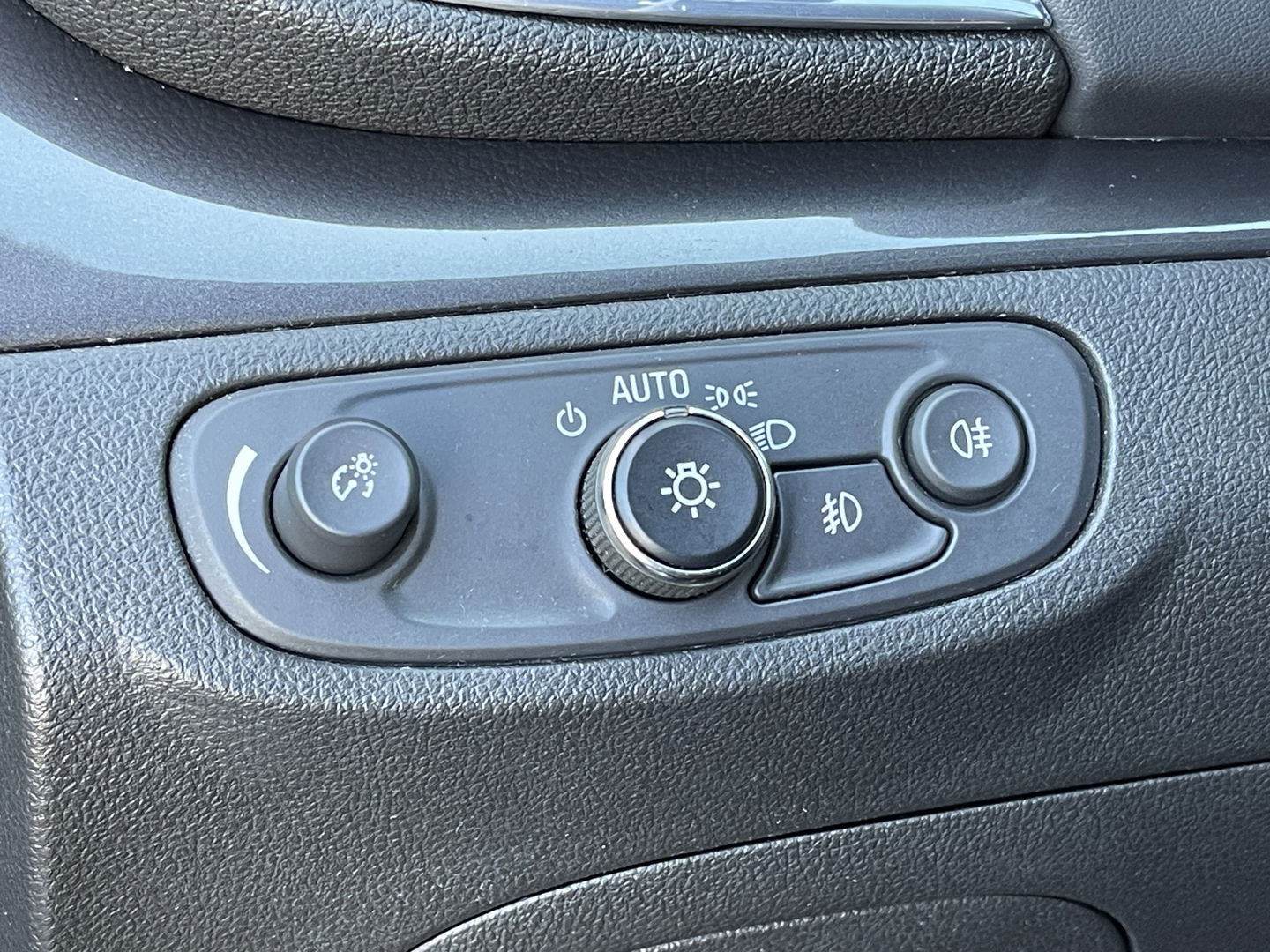 Opel Mokka X 1.4 Turbo Innovation | Apple Carplay | Schuif / Kanteldak | Achteruitrijcamera | Cruise Control | Keyless Go/Entry | Lane Assist | Stoelverwarming | Stuurverwarming | DAB | Bluetooth |