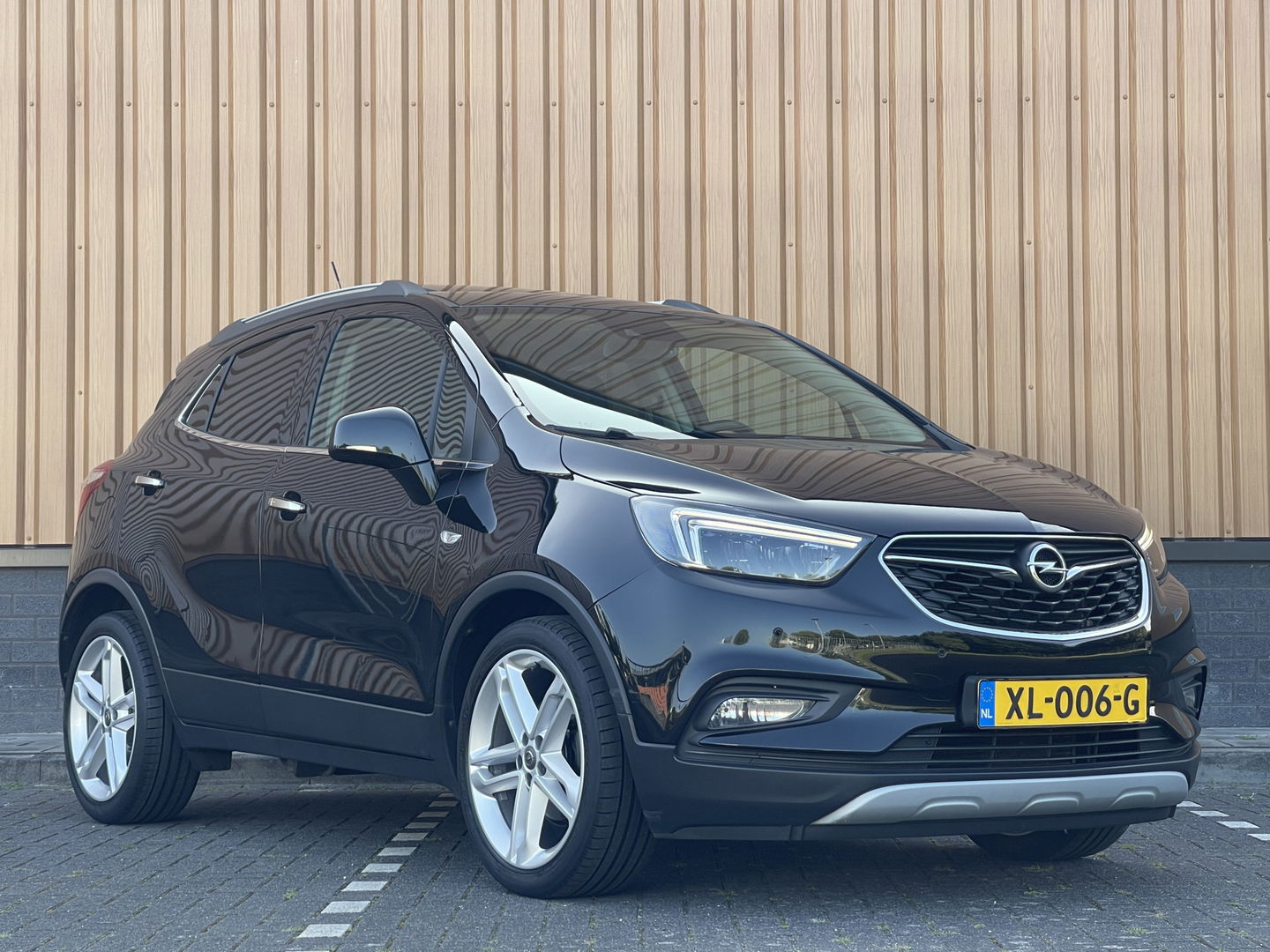Opel Mokka X 1.4 Turbo Innovation | Apple Carplay | Schuif / Kanteldak | Achteruitrijcamera | Cruise Control | Keyless Go/Entry | Lane Assist | Stoelverwarming | Stuurverwarming | DAB | Bluetooth |