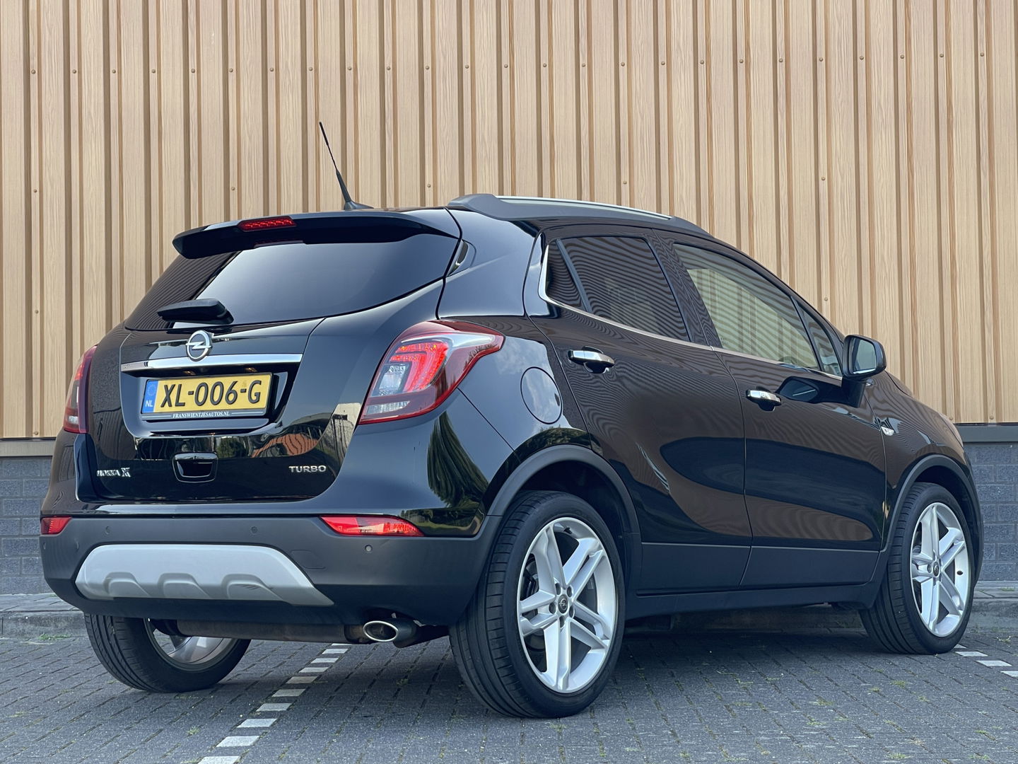 Opel Mokka X 1.4 Turbo Innovation | Apple Carplay | Schuif / Kanteldak | Achteruitrijcamera | Cruise Control | Keyless Go/Entry | Lane Assist | Stoelverwarming | Stuurverwarming | DAB | Bluetooth |