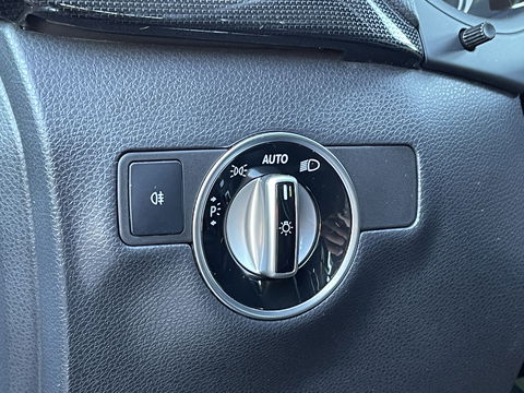 Mercedes-Benz B-Klasse 180 Ambition | Cruise Control | Parkeersensoren | Airconditioning | Navigatie | Bluetooth | Lichtmetaal 16" | Isofix |