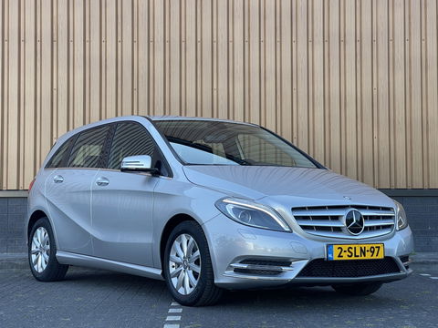 Mercedes-Benz B-Klasse 180 Ambition | Cruise Control | Parkeersensoren | Airconditioning | Navigatie | Bluetooth | Lichtmetaal 16" | Isofix |
