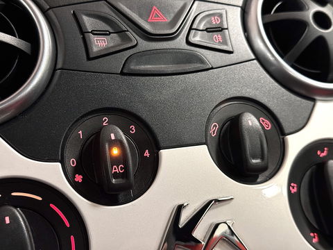 Ford Ka 1.2 Titanium | 43.219 KM! | Origineel Nederlands | Airconditioning | Elektrische Ramen | AUX | Radio/CD |