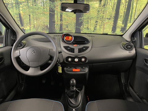 Renault Twingo 1.2 16V Parisienne | Origineel Nederlands | 1e Eigenaar | Airconditioning | Bluetooth | Elektrische Ramen | Isofix | USB | Aux |