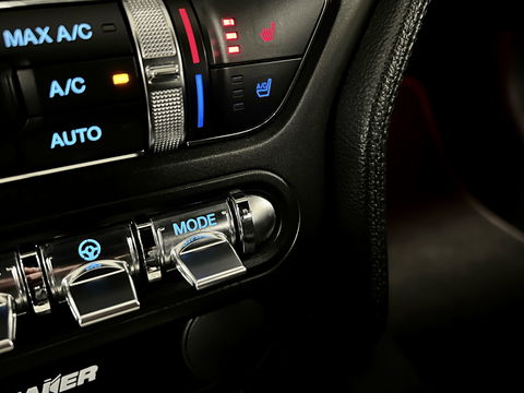 Ford Mustang Fastback 5.0 GT California Special | Handgeschakeld! | 422 PK | Camera | Stoelventilatie | Stoelverwarming | Navigatie | Leder | LED | Laptimer | Dodehoeksensor | Cruise Control | Keyless Go/Keyless Entry |