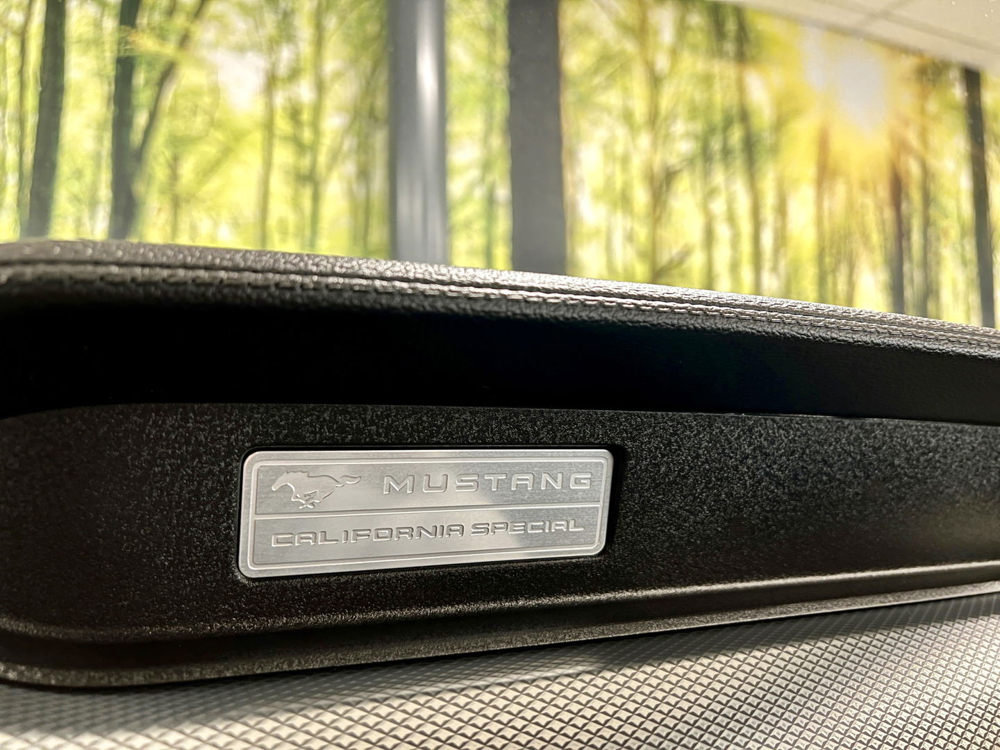 Ford Mustang Fastback 5.0 GT California Special | Handgeschakeld! | 422 PK | Camera | Stoelventilatie | Stoelverwarming | Navigatie | Leder | LED | Laptimer | Dodehoeksensor | Cruise Control | Keyless Go/Keyless Entry |