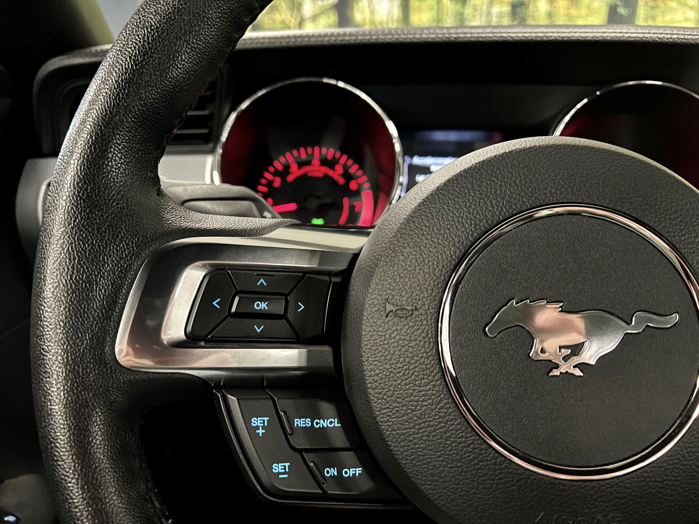 Ford Mustang Fastback 5.0 GT California Special | Handgeschakeld! | 422 PK | Camera | Stoelventilatie | Stoelverwarming | Navigatie | Leder | LED | Laptimer | Dodehoeksensor | Cruise Control | Keyless Go/Keyless Entry |