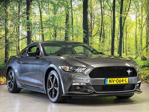 Ford Mustang Fastback 5.0 GT California Special | Handgeschakeld! | 422 PK | Camera | Stoelventilatie | Stoelverwarming | Navigatie | Leder | LED | Laptimer | Dodehoeksensor | Cruise Control | Keyless Go/Keyless Entry |