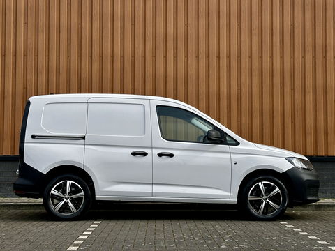 Volkswagen Caddy Cargo 2.0 TDI Trend | Fabrieksgarantie | Bluetooth | Start-Stop Systeem | Radio | Origineel NL | Centrale Deurvergrendeling