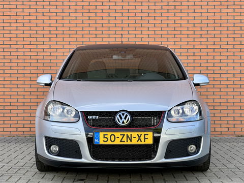 Volkswagen Golf 2.0 TFSI GTI | 89.579 NAP! | Dealer Onderhouden | Navigatie | Cruise Control | Eibach Verlaagd | 18" Lichtmetaal | Parkeersensoren | Bluetooth |