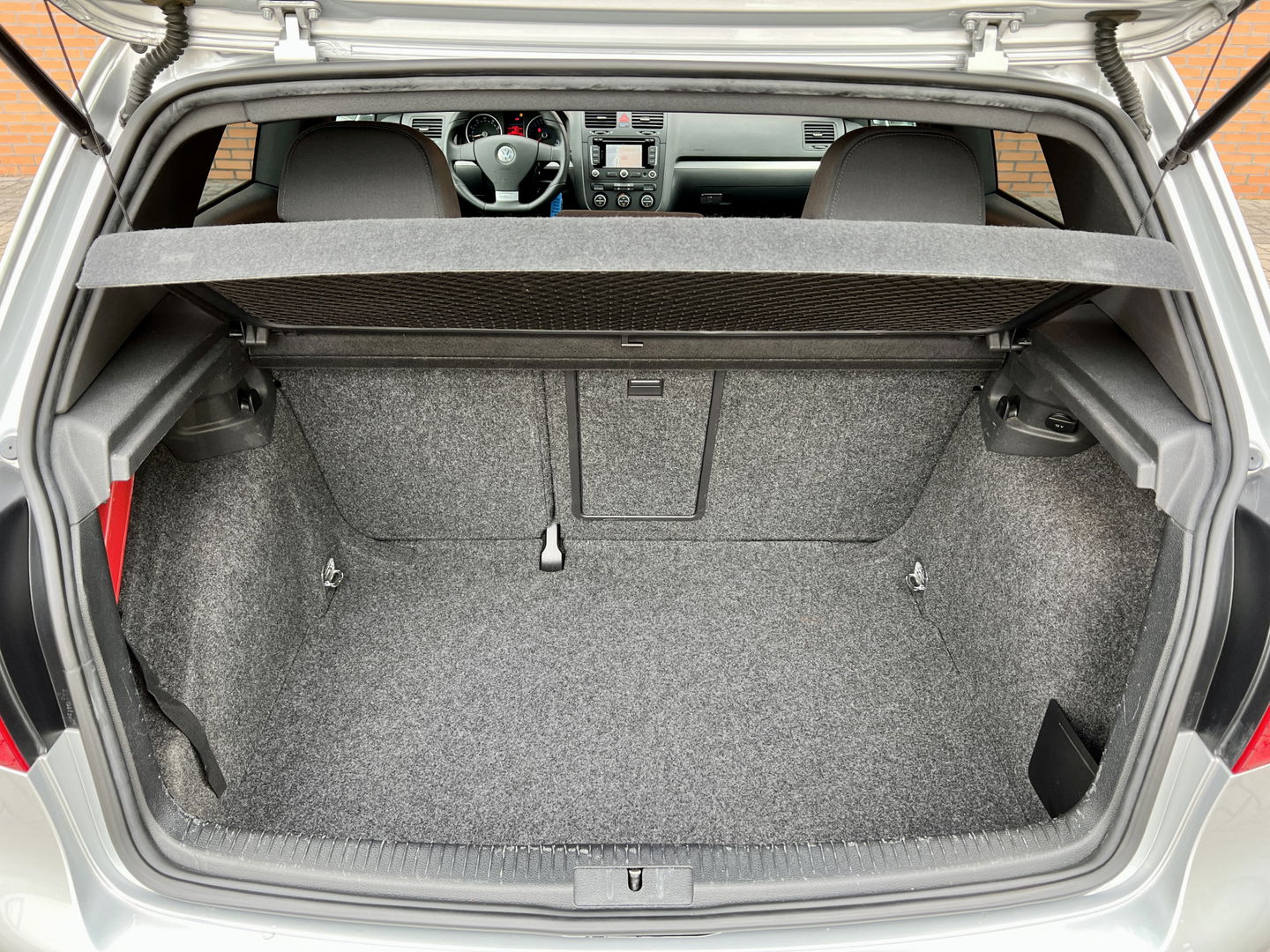 Volkswagen Golf 2.0 TFSI GTI | 89.579 NAP! | Dealer Onderhouden | Navigatie | Cruise Control | Eibach Verlaagd | 18" Lichtmetaal | Parkeersensoren | Bluetooth |