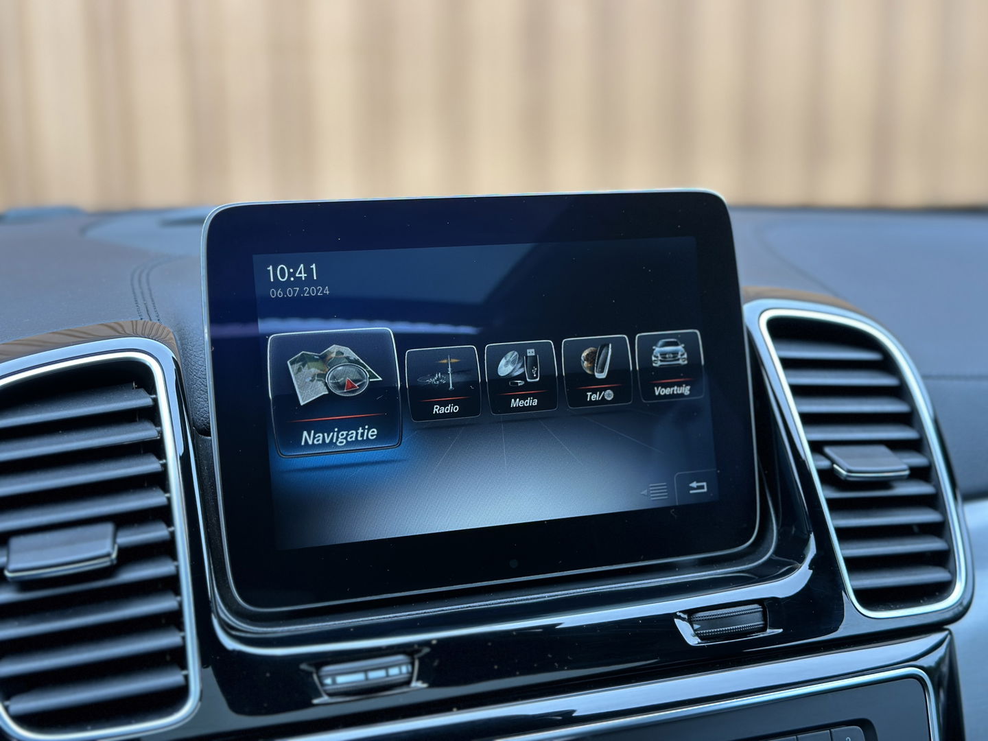 Mercedes-Benz GLE Coupé 350 d 4MATIC | Cruise Control | 360 Graden Camera | Apple Carplay | Panoramadak | Memorystoelen | Stoelverwarming | DAB | Elektrische Trekhaak |