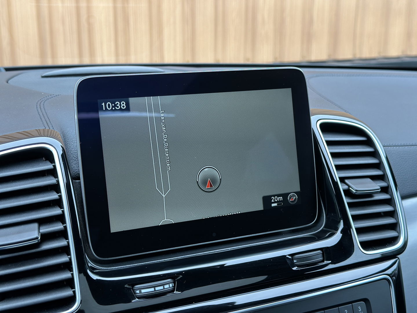 Mercedes-Benz GLE Coupé 350 d 4MATIC | Cruise Control | 360 Graden Camera | Apple Carplay | Panoramadak | Memorystoelen | Stoelverwarming | DAB | Elektrische Trekhaak |