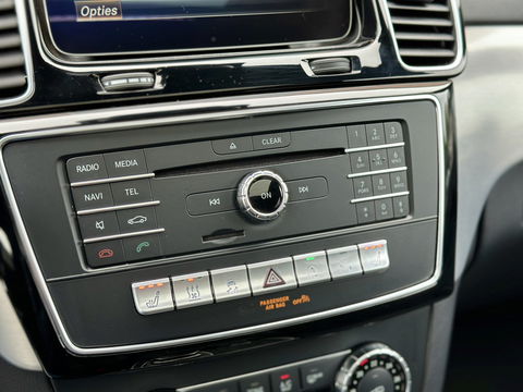 Mercedes-Benz GLE Coupé 350 d 4MATIC | Cruise Control | 360 Graden Camera | Apple Carplay | Panoramadak | Memorystoelen | Stoelverwarming | DAB | Elektrische Trekhaak |
