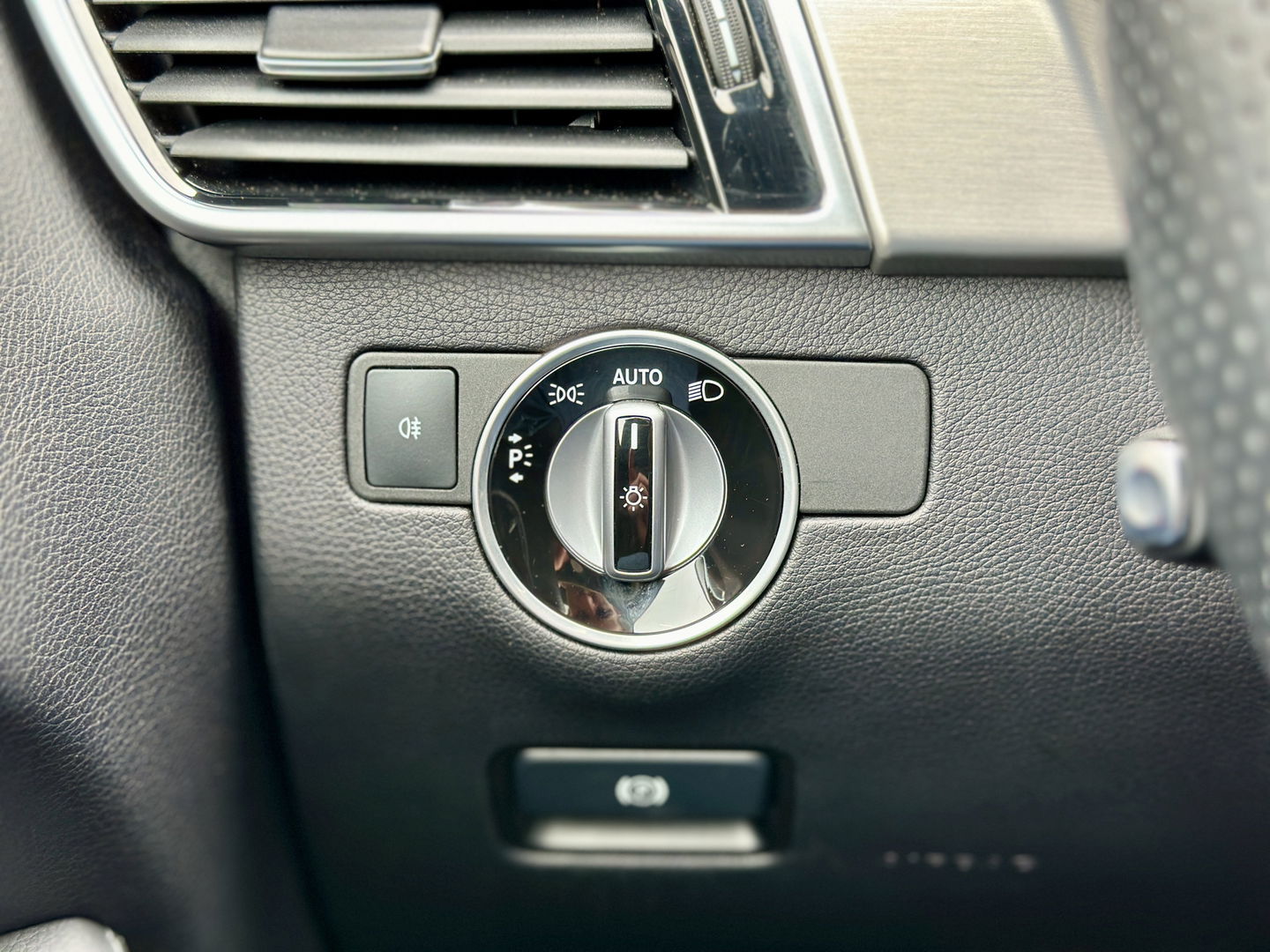 Mercedes-Benz GLE Coupé 350 d 4MATIC | Cruise Control | 360 Graden Camera | Apple Carplay | Panoramadak | Memorystoelen | Stoelverwarming | DAB | Elektrische Trekhaak |
