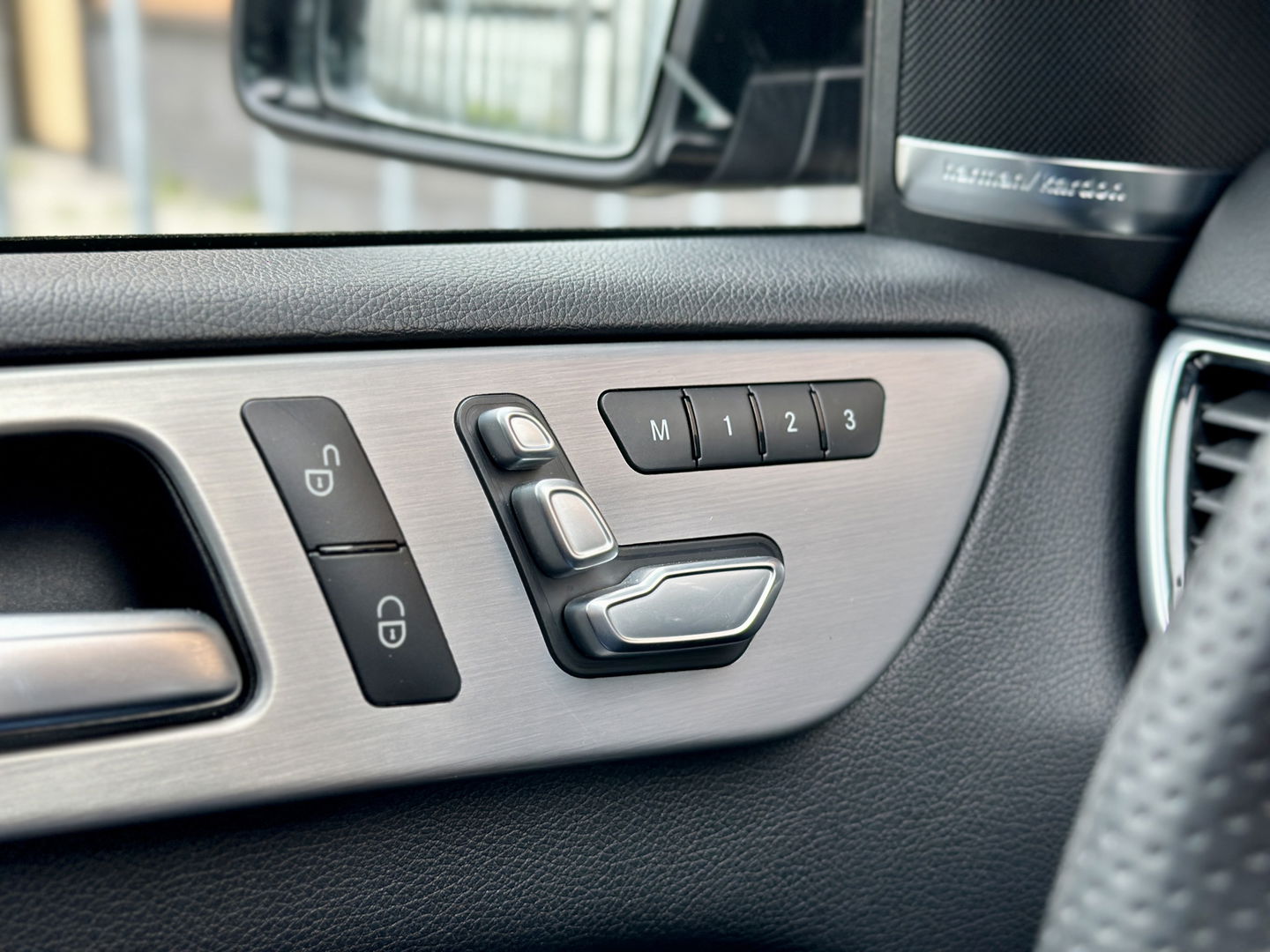 Mercedes-Benz GLE Coupé 350 d 4MATIC | Cruise Control | 360 Graden Camera | Apple Carplay | Panoramadak | Memorystoelen | Stoelverwarming | DAB | Elektrische Trekhaak |