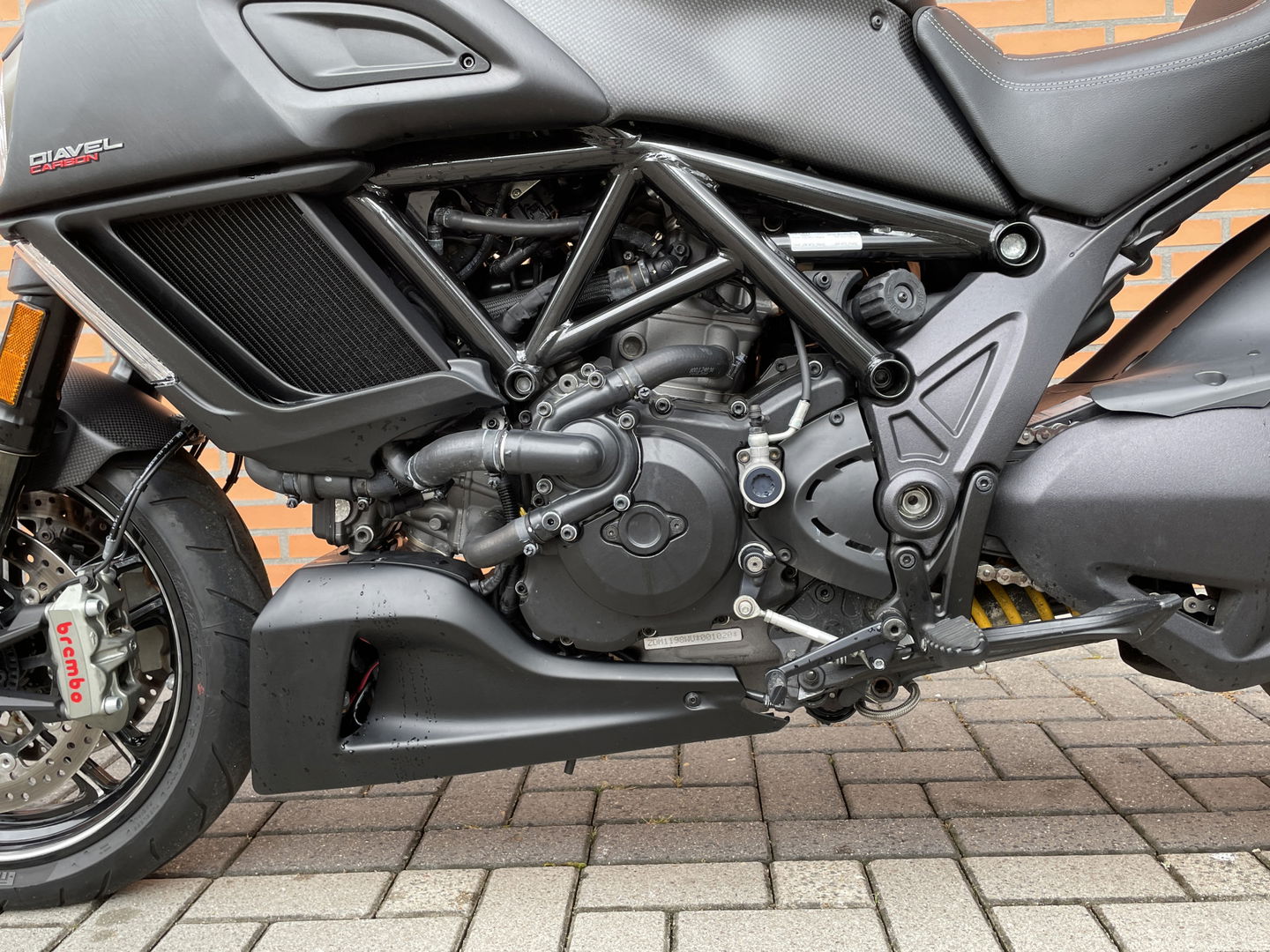 Ducati Diavel Carbon | Uniek | Marchesini-wielen | Powercruisers | LED | Keyless | Brembo | ABS |