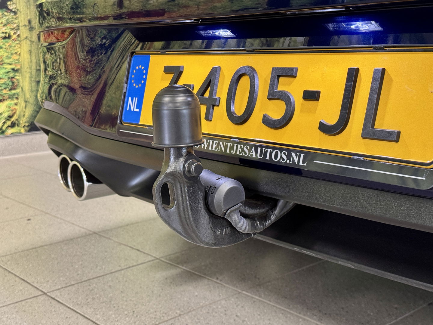 Volkswagen Golf 2.0 TDI GTD | 200 PK! | Panoramadak | Head-Up Display | Wegklapbare Trekhaak | 19" Lichtmetaal | Stuurwielverwarming | Sfeerverlichting | Apple Carplay | Camera |