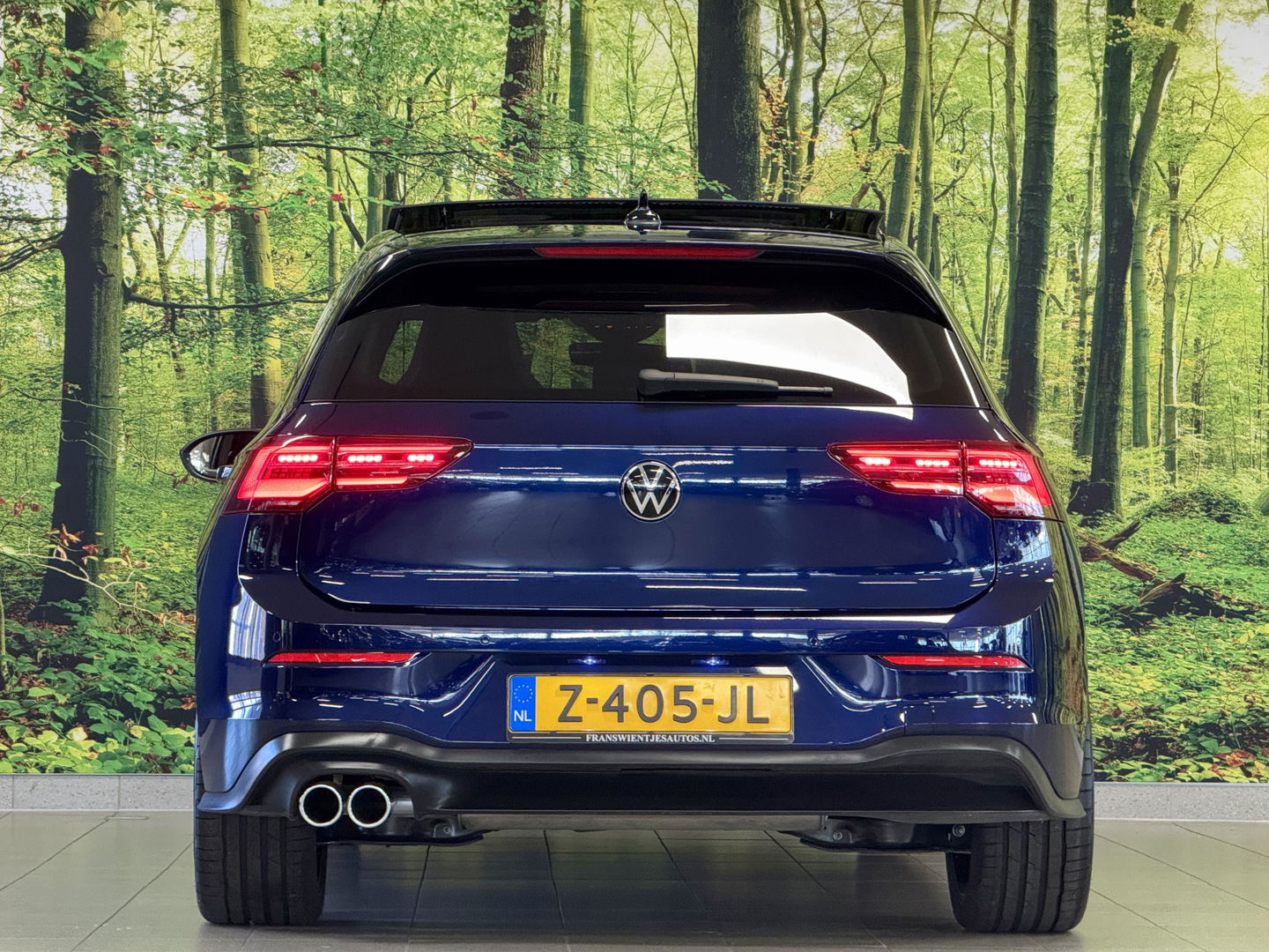 Volkswagen Golf 2.0 TDI GTD | 200 PK! | Panoramadak | Head-Up Display | Wegklapbare Trekhaak | 19" Lichtmetaal | Stuurwielverwarming | Sfeerverlichting | Apple Carplay | Camera |