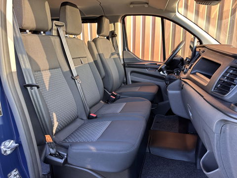 Ford Transit Custom 300 2.0 TDCI L1H1 Trend DC | Achteruitrijcamera | Parkeersensoren | Cruise Control | Apple Carplay | Android Auto |