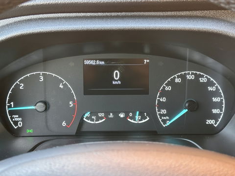 Ford Transit Custom 300 2.0 TDCI L1H1 Trend DC | Achteruitrijcamera | Parkeersensoren | Cruise Control | Apple Carplay | Android Auto |