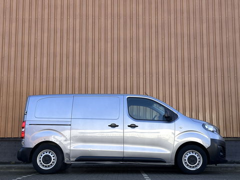 Peugeot Expert 1.5 BlueHDI 100 Standard Premium | Parkeersensoren Achter | Cruise Control | Bluetooth | Trekhaak | Centrale Deurvergrendeling | Airconditioning |