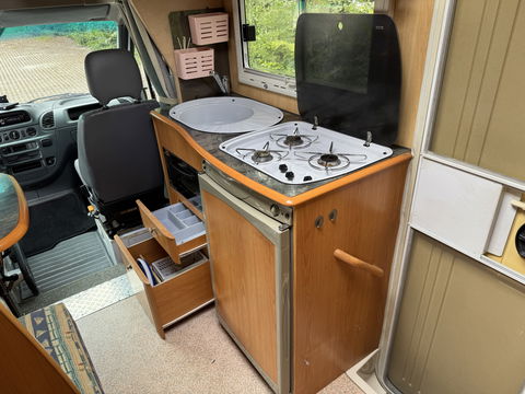Mercedes-Benz 313 CDI Pilote Camper | Cruise Control | Dakraam | Douchecabine | Toilet | Draaibare Voorstoelen | Trekhaak |