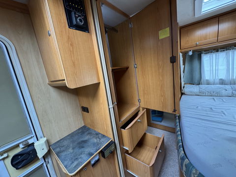 Mercedes-Benz 313 CDI Pilote Camper | Cruise Control | Dakraam | Douchecabine | Toilet | Draaibare Voorstoelen | Trekhaak |