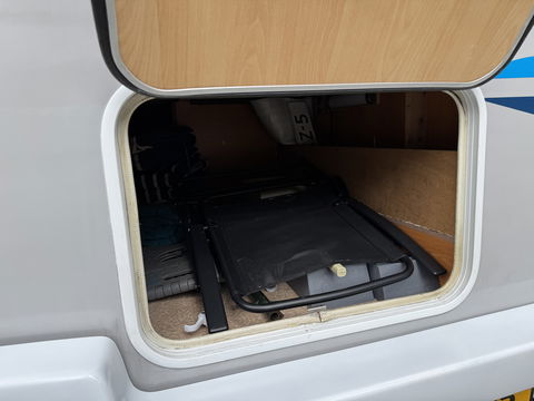 Mercedes-Benz 313 CDI Pilote Camper | Cruise Control | Dakraam | Douchecabine | Toilet | Draaibare Voorstoelen | Trekhaak |