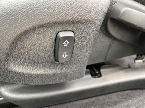 Opel Astra 1.6 CDTI Business | Exportprijs | Airconditioning | Cruise Control | Radio | Multifunctioneel Stuurwiel | Isofix | Stop&Go |