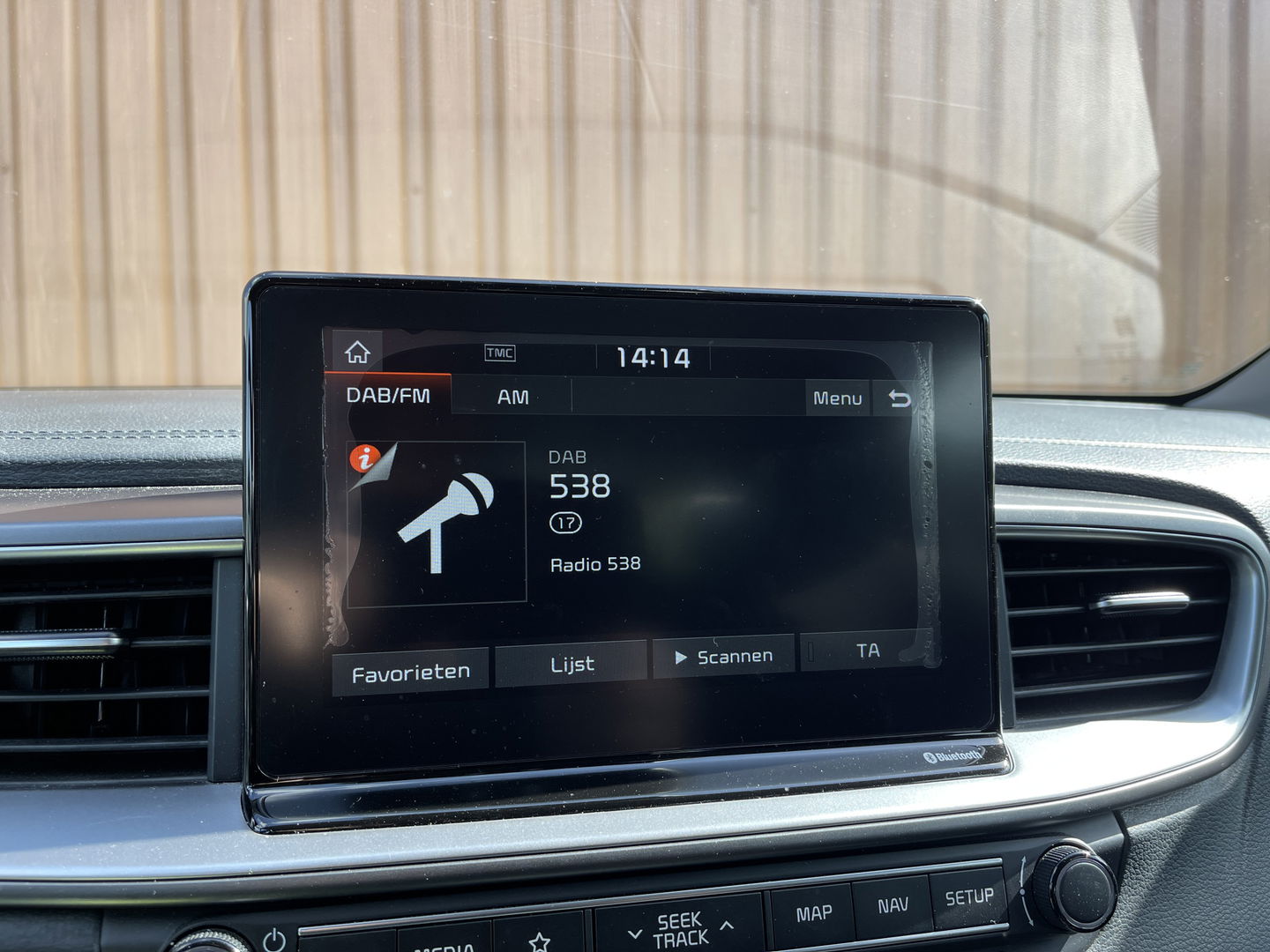 Kia Ceed 1.6 CRDi DynamicLine | Exportprijs | Airconditioning | Cruise Control | Apple Carplay | Android Auto | Lichtmetaal 16'' | Radio | Navigatie |