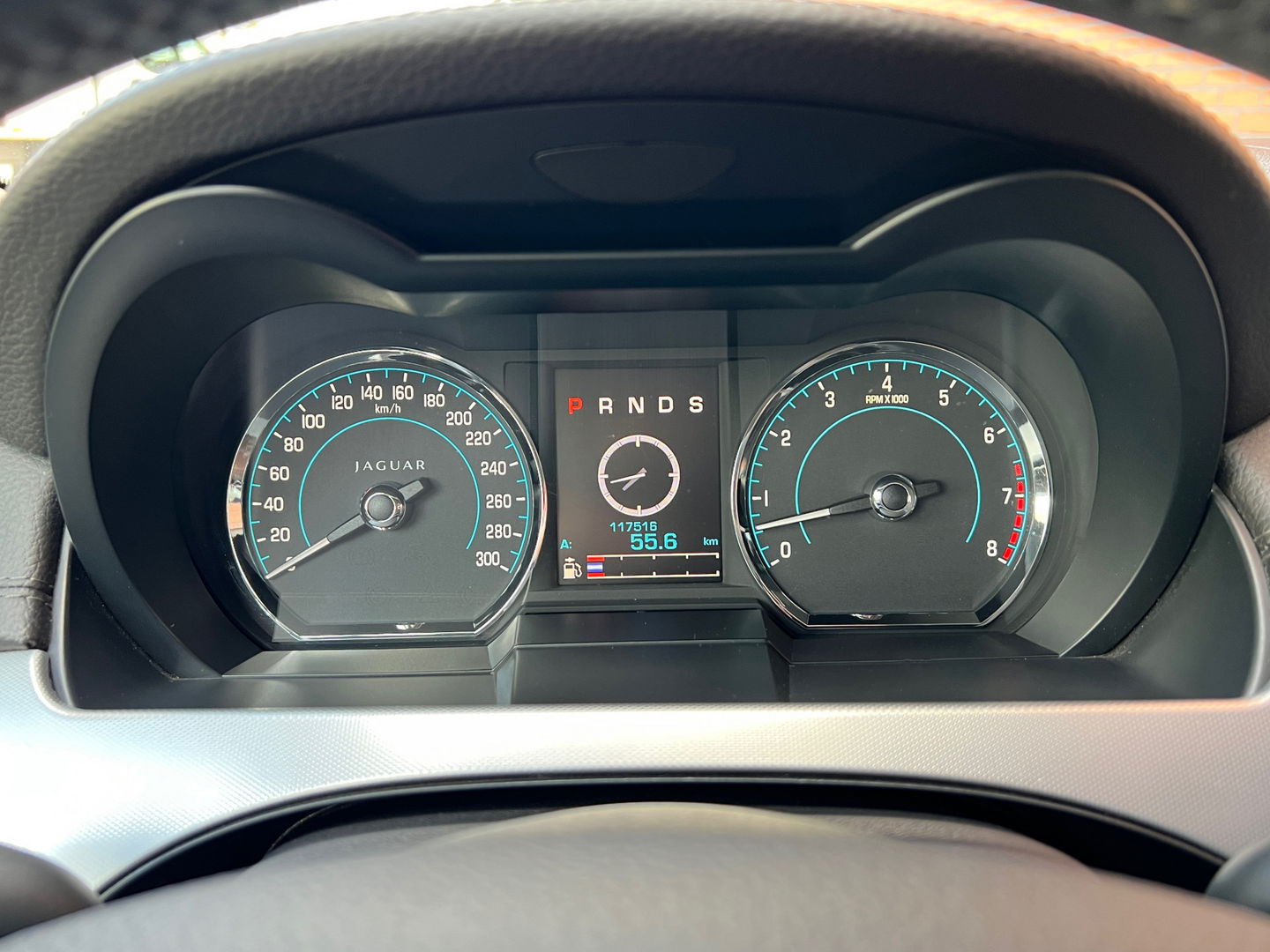 Jaguar XK 5.0 V8 Convertible Portfolio | 385 PK! | Leder | Navigatie | 20" Lichtmetaal | LED | Stuurwiel verwarming | Bluetooth | Camera | Stoelverwarming | Elektrische Memory Stoelen |