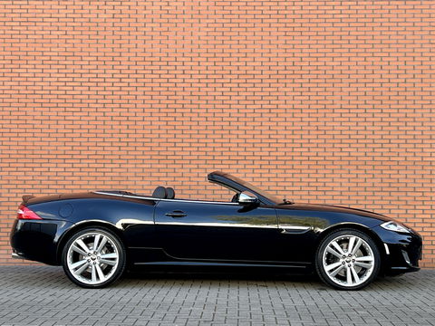 Jaguar XK 5.0 V8 Convertible Portfolio | 385 PK! | Leder | Navigatie | 20" Lichtmetaal | LED | Stuurwiel verwarming | Bluetooth | Camera | Stoelverwarming | Elektrische Memory Stoelen |