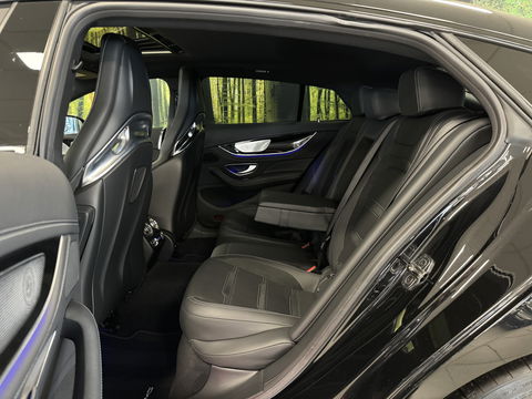 Mercedes-Benz AMG GT 4-Door Coupe 63 S 4MATIC+ Premium Plus | 640 PK! | 5 Persoons | Schuif/Kantel Dak | Performance Stoelen | AMG Dynamic Plus Package | AMG Aerodynamics Package |