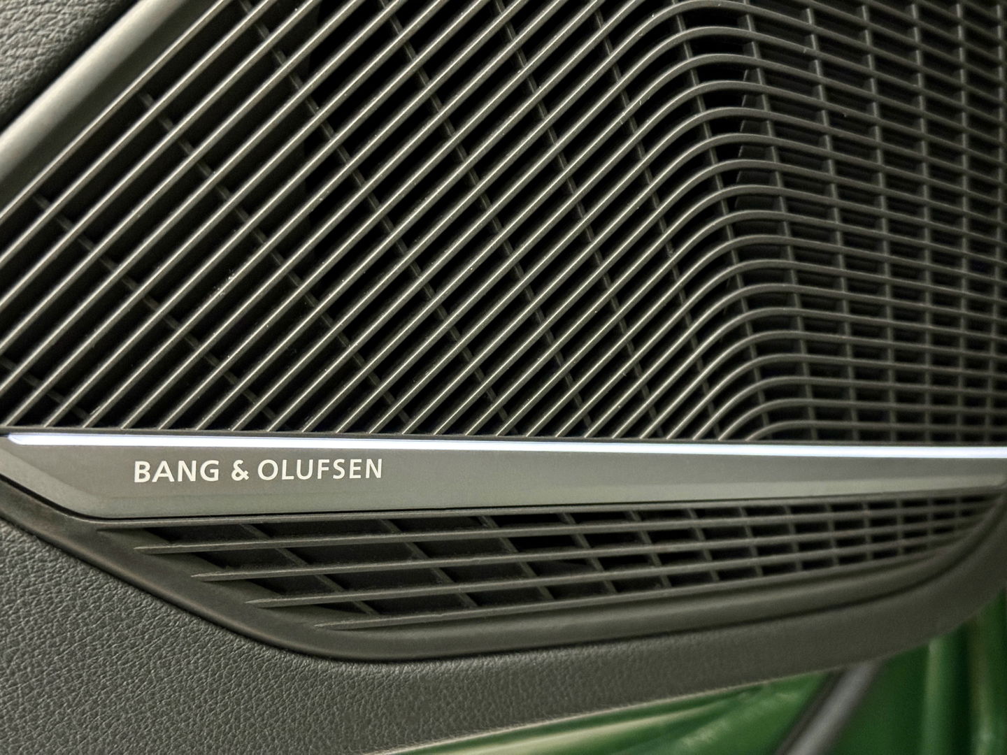 Audi RS5 Coupé 2.9 TFSI quattro Pro Line Plus | 451 PK! | Panoramadak | Bang & Olufsen | Dynamic Pakket | Head-Up Display | 360 Graden Camera | Apple Carplay | Adaptieve Cruise Control | DAB | Led Matrix |
