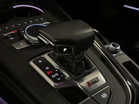 Audi RS5 Coupé 2.9 TFSI quattro Pro Line Plus | 451 PK! | Panoramadak | Bang & Olufsen | Dynamic Pakket | Head-Up Display | 360 Graden Camera | Apple Carplay | Adaptieve Cruise Control | DAB | Led Matrix |