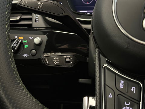 Audi RS5 Coupé 2.9 TFSI quattro Pro Line Plus | 451 PK! | Panoramadak | Bang & Olufsen | Dynamic Pakket | Head-Up Display | 360 Graden Camera | Apple Carplay | Adaptieve Cruise Control | DAB | Led Matrix |