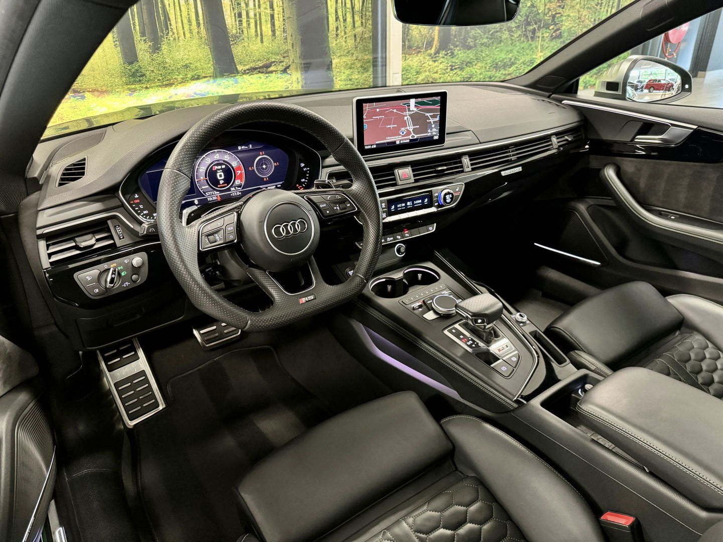 Audi RS5 Coupé 2.9 TFSI quattro Pro Line Plus | 451 PK! | Panoramadak | Bang & Olufsen | Dynamic Pakket | Head-Up Display | 360 Graden Camera | Apple Carplay | Adaptieve Cruise Control | DAB | Led Matrix |
