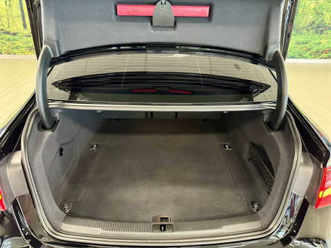 Audi A6 Limousine 2.0 TFSI S-Line Sport Edition | Parkeersensoren | Bluetooth | Xenon | LED | Airconditioning | Multifunctioneel Stuurwiel | Zwarte Hemel |