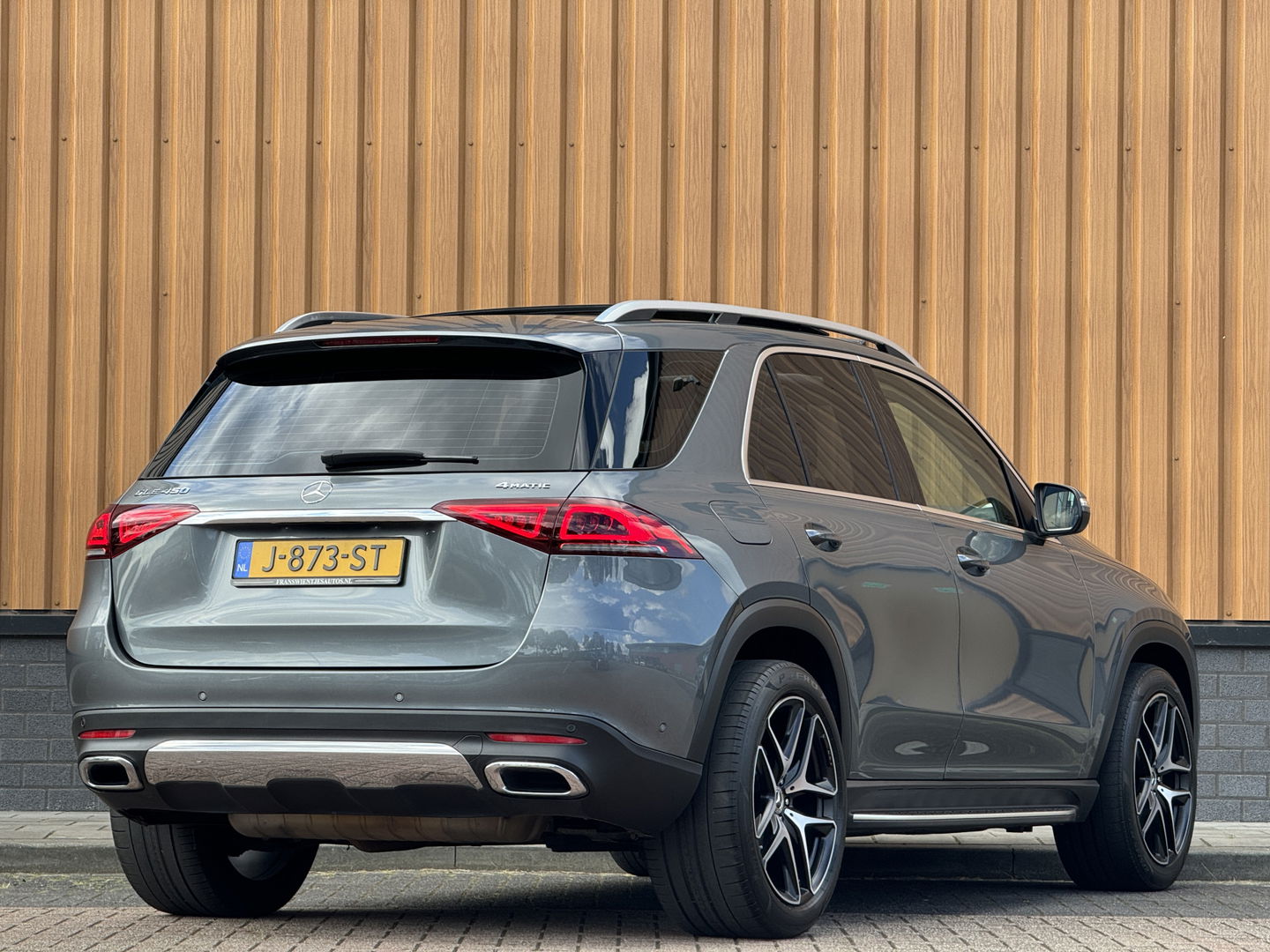 Mercedes-Benz GLE 450 4MATIC Premium Plus | 367 PK! | Panoramadak | Elektrische Stoelen + Geheugen | LED | Cruise Control | Apple Carplay | Android Auto |