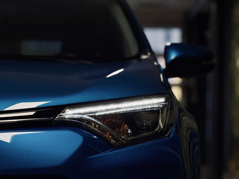 Toyota RAV4 2.5 Hybrid Executive Business | Elektrische Bestuurdersstoel | Cruise Control | Achteruitrijcamera | Parkeersensoren | Keyless | Elektrische Achterklep | Bluetooth | Navigatie |