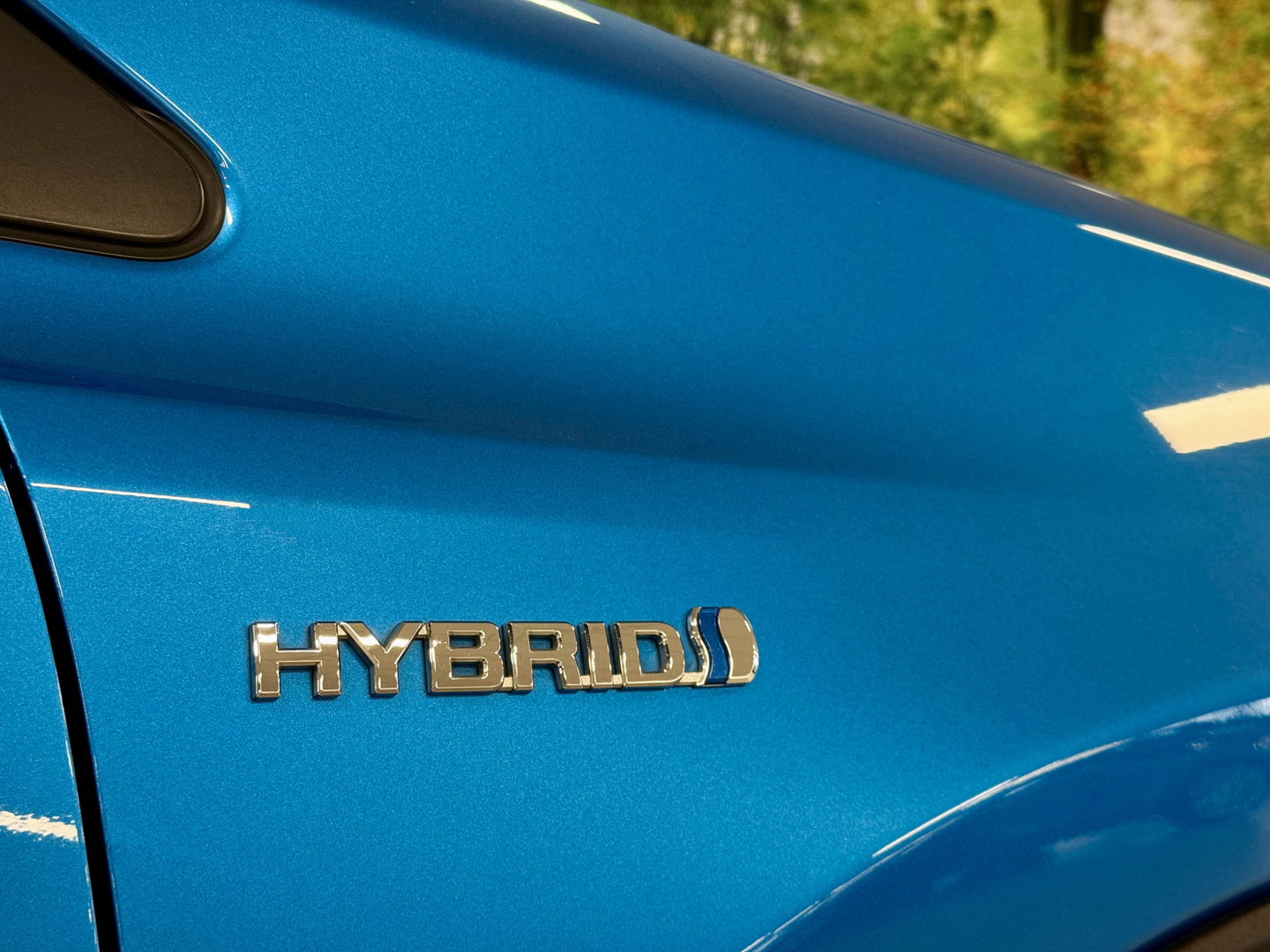 Toyota RAV4 2.5 Hybrid Executive Business | Elektrische Bestuurdersstoel | Cruise Control | Achteruitrijcamera | Parkeersensoren | Keyless | Elektrische Achterklep | Bluetooth | Navigatie |