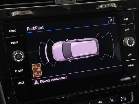 Volkswagen GOLF Variant 1.5 TSI Highline Business | Automaat! | Massagestoel | Apple Carplay | Android Auto | Navigatie | Stoelverwarming | Led | Adaptieve Cruise Control | Isofix | Parkeersensoren |